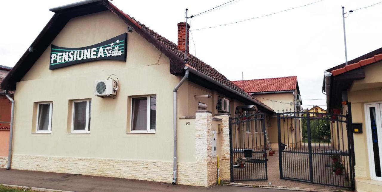 Pensiunea Bella Arad Esterno foto